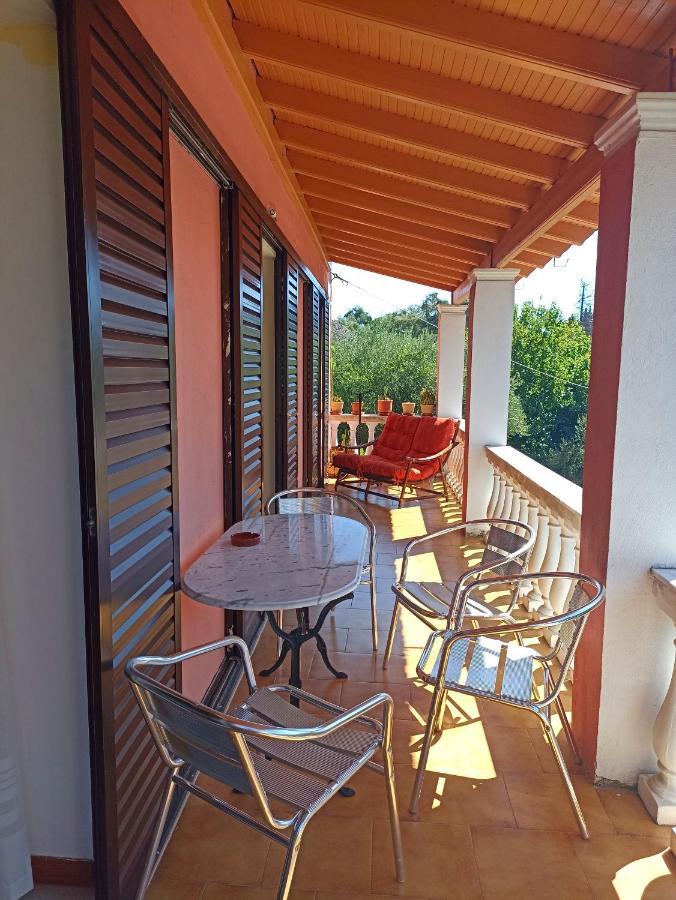 איפסוס Iren Holiday Apartment מראה חיצוני תמונה