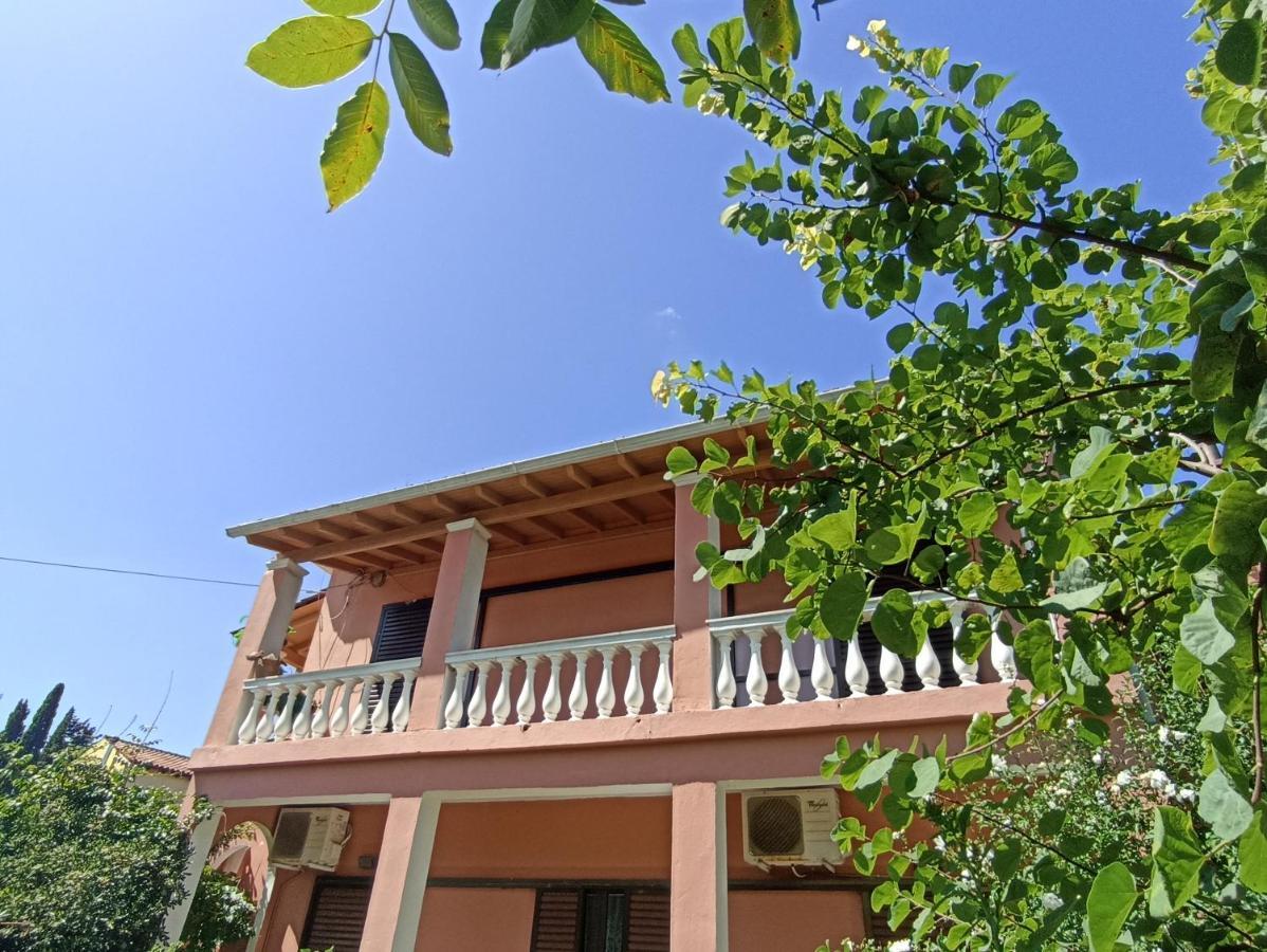 איפסוס Iren Holiday Apartment מראה חיצוני תמונה