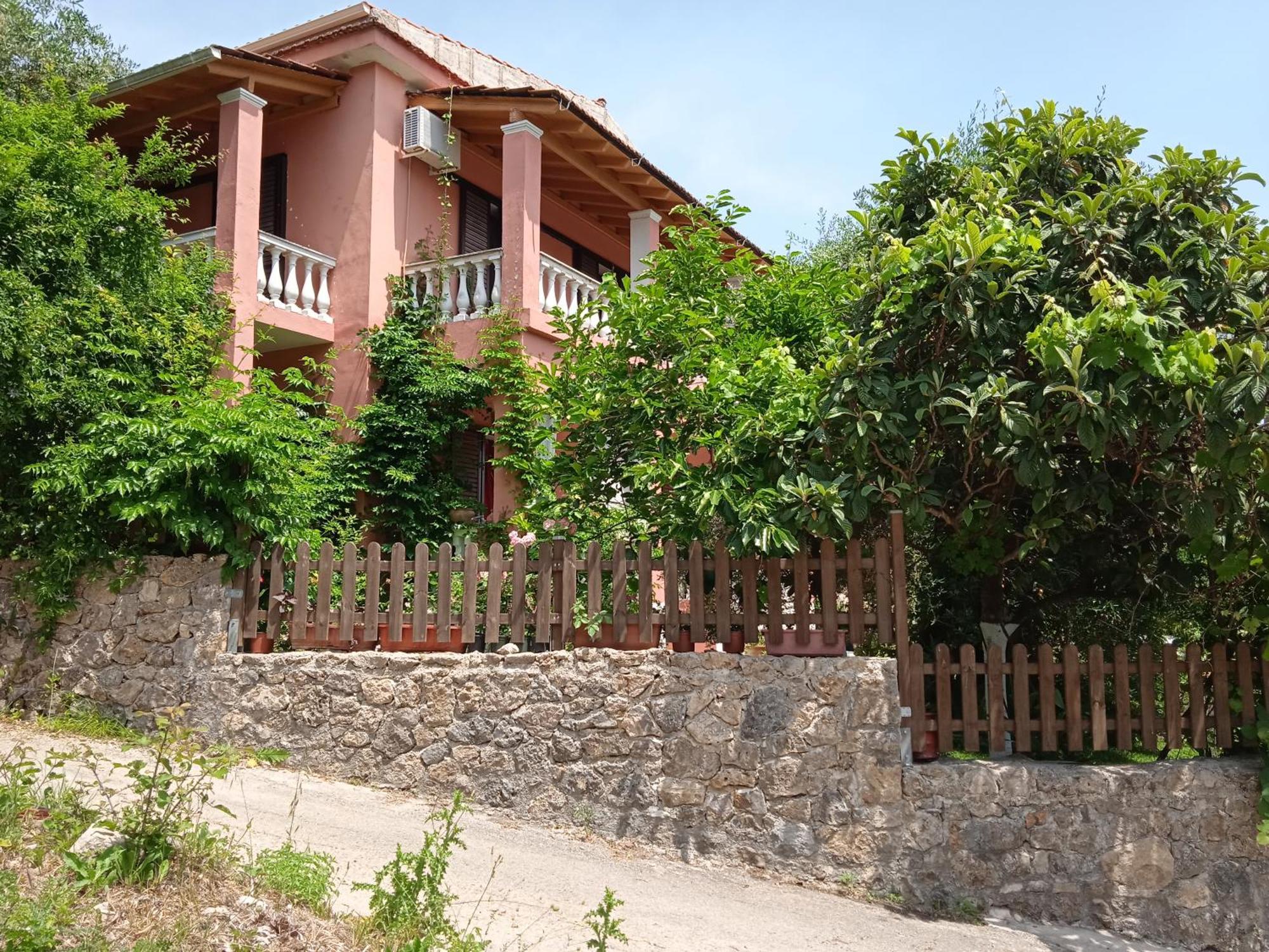 איפסוס Iren Holiday Apartment מראה חיצוני תמונה